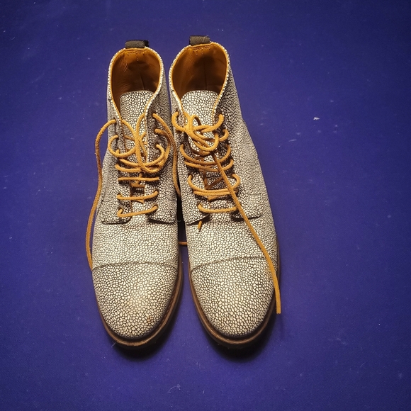 Size 9 Mens Taft Dragon Boot In Stone (Runs Smaller Than Official Sizes) - Picture 3 of 6